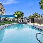 Days Inn By Wyndham Woodland 
