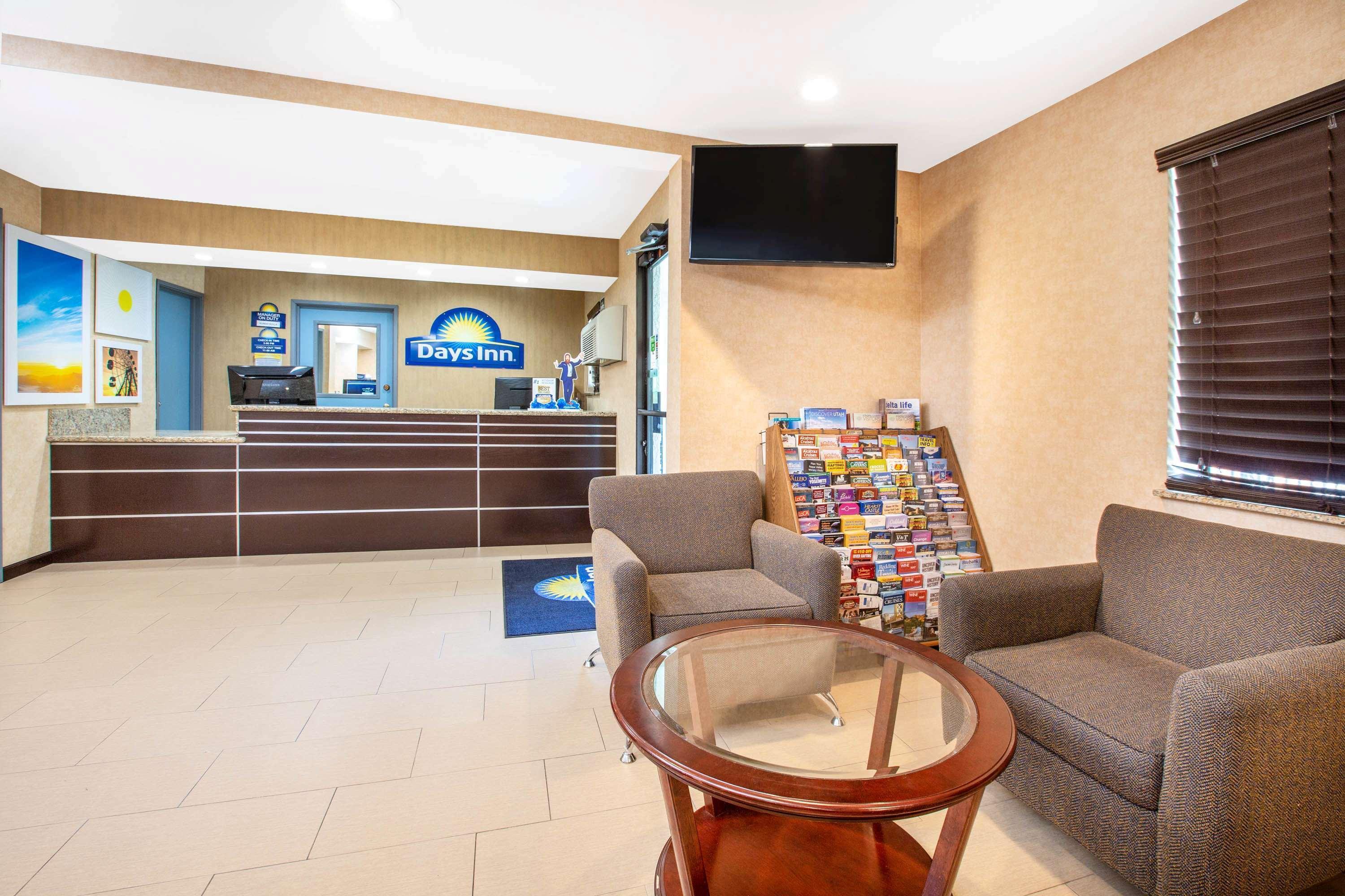 Hotel Days By Wyndham Woodland