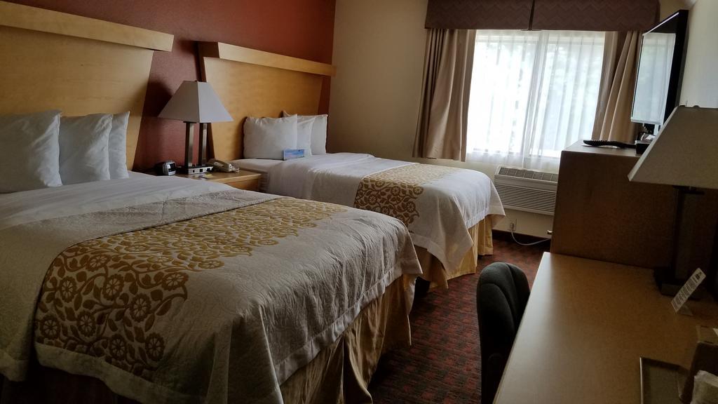Days By Wyndham Hotel
