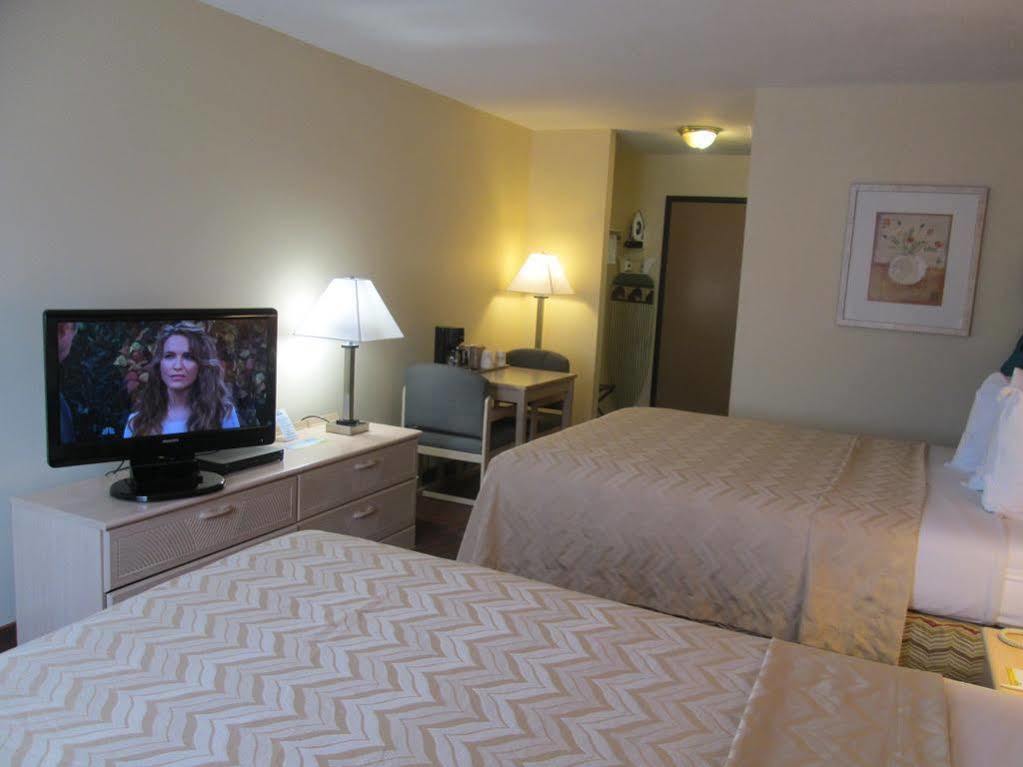 Days By Wyndham Hotel 2*